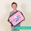 Kleurrijke eenhoorn uit een vliegtuigraam Kinderkoffer - Zwart klein -sfeer4_NL