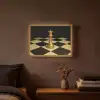 Koningin - Schaakstuk - Geblokt - Goud Light Box met batterij (Wandlamp) middel -sfeer4