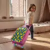 Smiley - Geel - Blauw Kinderkoffer - Roze klein -sfeer1