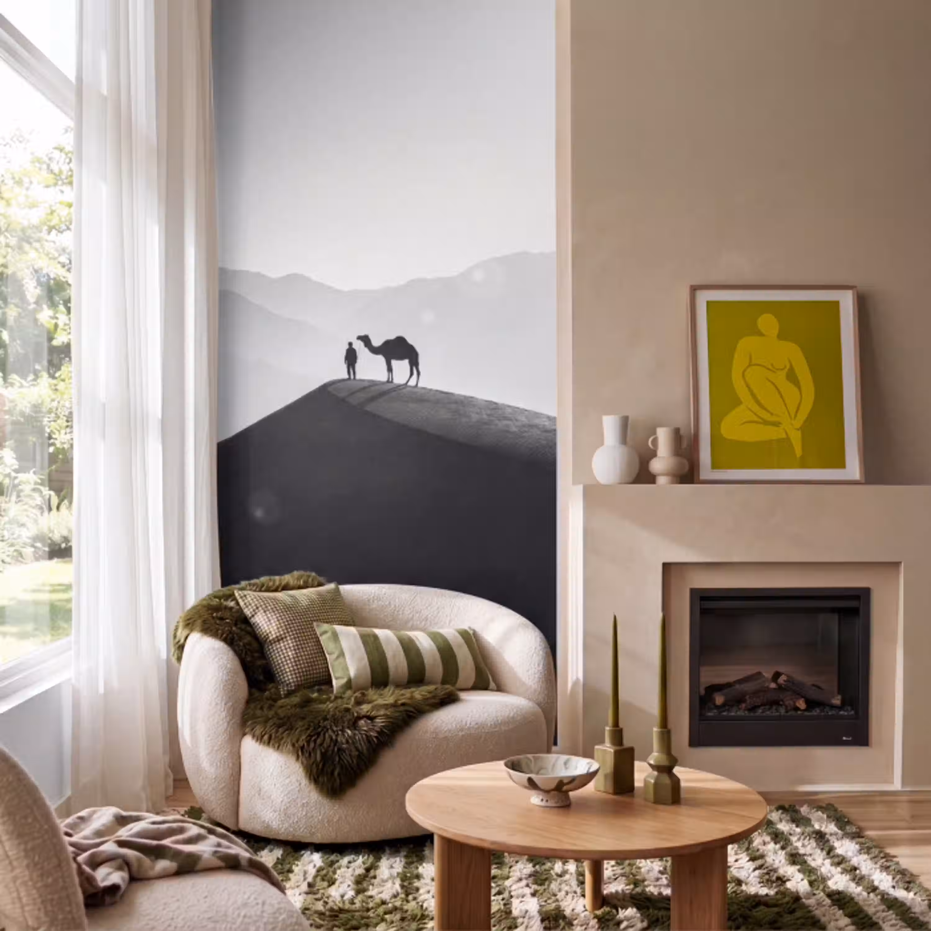 Mens - Kameel - Zandduin - Natuur - Monochroom Behang Vlies klein -sfeer2