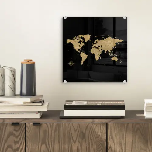 Wereldkaart - Beige - Zwart plexiglas 5mm klein -sfeer1