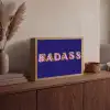 Badass - Panterpint - Schaduw - Roze Light Box met batterij (Wandlamp) middel -sfeer2