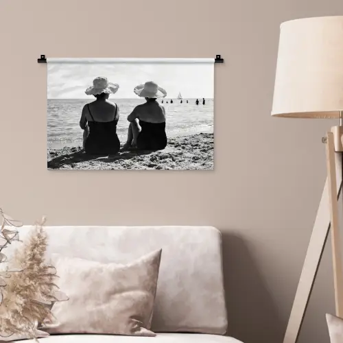 Vrouwen - Zonnehoed - Strand - Zwart - Wit Wandkleed katoen klein -sfeer4