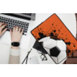 Voetbal - Verf - Sport - Oranje laptophoes neopreen klein -bureau