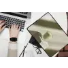 Matcha - Glas - Groen - Minimalistisch laptophoes neopreen klein -bureau