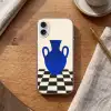 Vaas - Blauw - Geblokt - Modern Apple iPhone 16 Plus klein -sfeer1