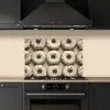 Donuts - Chocolade - Wit - Beige keuken achterwand spatscherm klein -sfeer1
