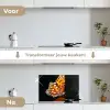 Vlinder - Bloemen - Insect - Portret - Zwart - Oranje keuken achterwand spatscherm klein -voor_na_NL