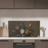 Bloemen in een Wan-Li vaas en schelpen - Schilderij van Balthasar van der Ast keuken achterwand spatscherm middel -sfeer2