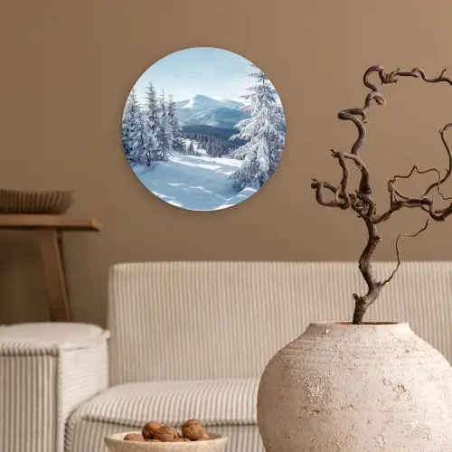 Winterlandschap - Natuur - Berg - Bomen - Sneeuw Wandcirkel kunststof plaat 5mm dik klein -sfeer1