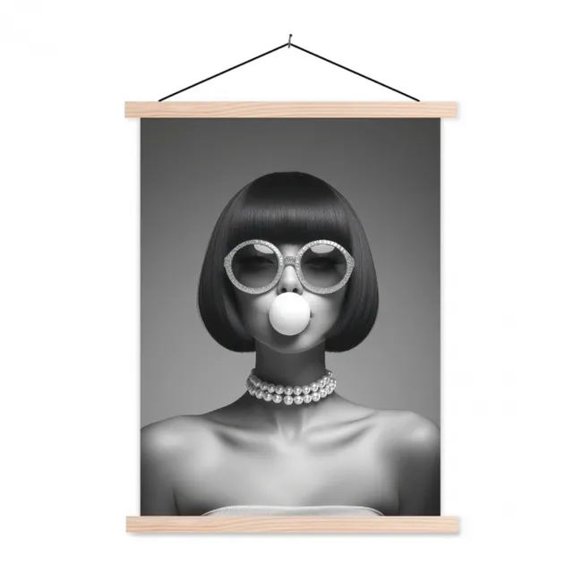 Schoolplaat - Vrouw - Zwart Wit - Ketting - Zonnebril