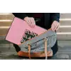Tekst - Grafisch - Groen - Schaduw laptophoes neopreen klein -tas