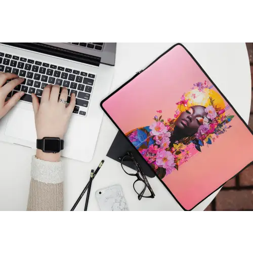 Kleurrijk - Bloemen - Vrouw - Zon laptophoes neopreen klein -bureau