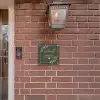 Olijfgroen - Sierlijk Naambord Vierkant klein -sfeer7-XS