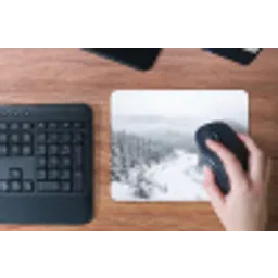 Rivier - Bevroren - Landschap - Winter muismat rubber klein -toetsenbord