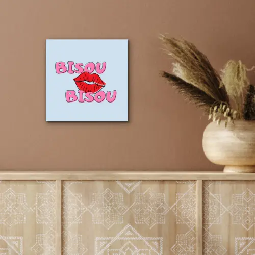 Bisou - Blauw - Roze - Lippen aluminium wit klein -sfeer4