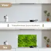 Groen - Zwart - Zebra keuken achterwand spatscherm klein 900 -voor_na_NL