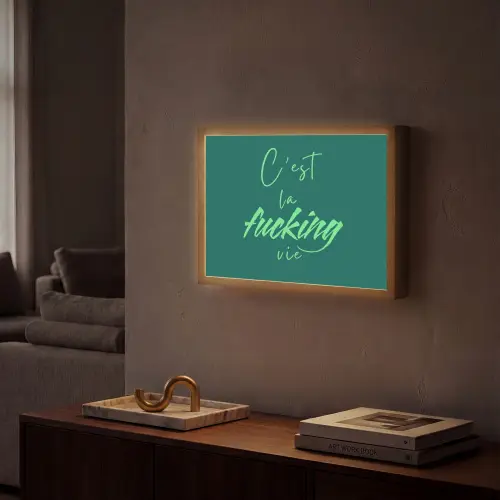 c'est la fucking vie - Groen - Handgeschreven Light Box met batterij (Wandlamp) middel -sfeer1