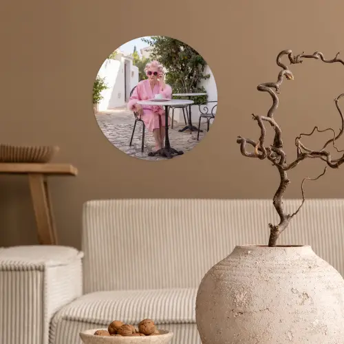 Ochtendjas - Krulspelden - Roze Wandcirkel behangsticker klein -sfeer1