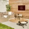 She plans she glows she achieves - Rood - Cursief Tuinposter op houten frame 2 cm dik klein -sfeer2