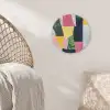 Abstract - Roze - Lappen - Vormen - Geel Akoestische PET Vilt - Rond klein -sfeer4