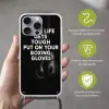 Tekst - Bokshandschoenen - Wit Hoesje iPhone 16 Pro Max met koord klein -sfeer2_NL