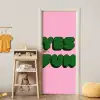 Yes fun - Groen - Roze deurposter klein -sfeer4