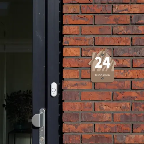 Beige zebra - Klassiek Naambord Huisje klein -sfeer2