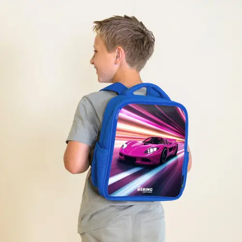 Roze raceauto flitst door neonlicht Kinderrugzak - Blauw middel -sfeer2