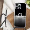 Zwanen - Hart - Zwart - Wit Hoesje iPhone 16 Pro Max met koord klein -sfeer4