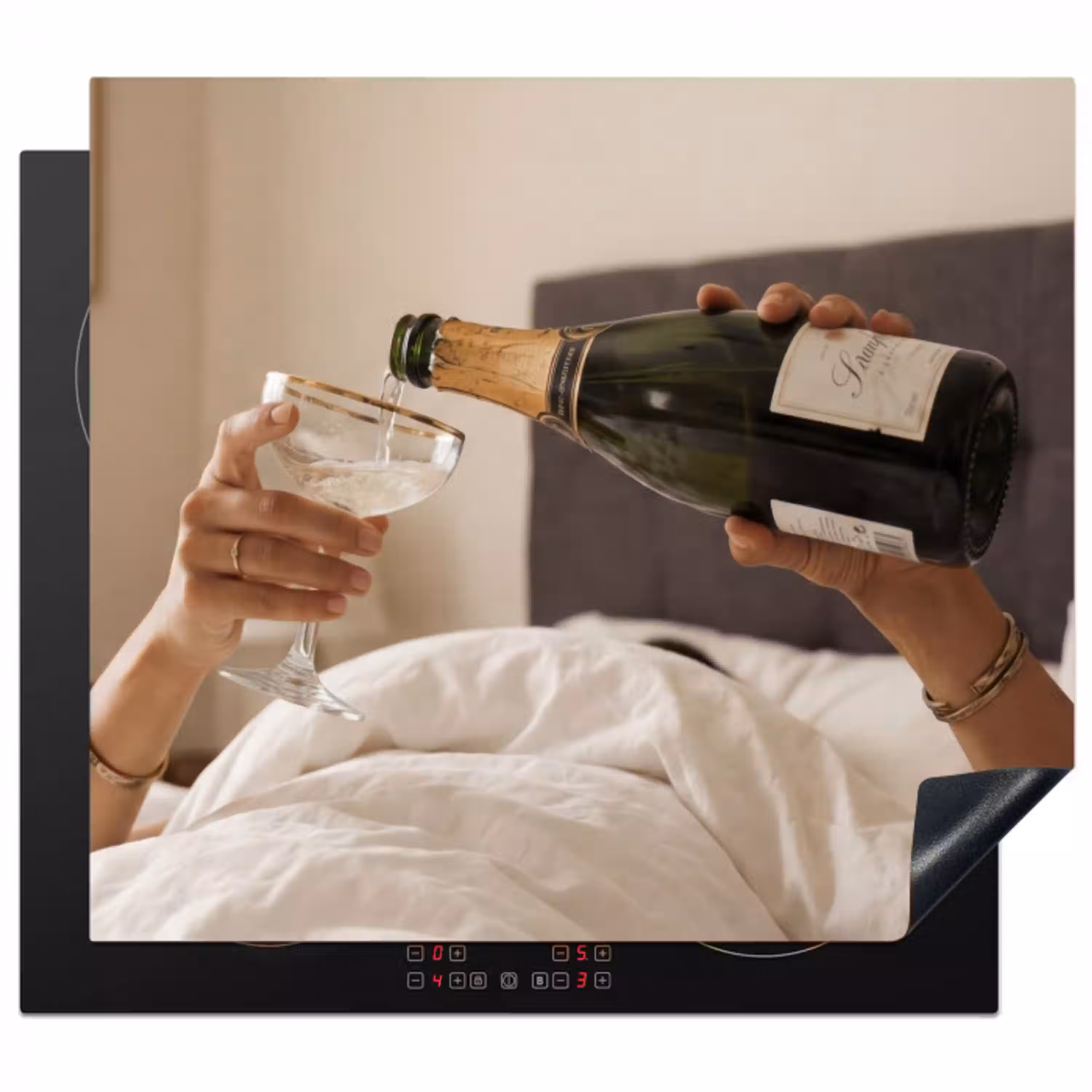 Champagne - Bed - Bubbels Inductie beschermer vinyl 3mm middel -3d