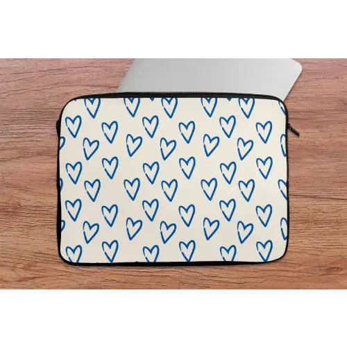 Hartjes patroon - Blauw - Beige - Liefde laptophoes neopreen klein -tafel