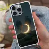 Maan - Bomen - Wandeling Hoesje iPhone 16 Pro Max met koord klein -sfeer3