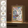 Street art - Tijger - Wit - Graffiti - Dieren Light Box met kabel (Tafellamp) klein -USP_websiteoverzichtDE
