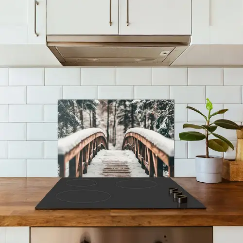 Brug - Winterlandschap - Bos - Natuur - Sneeuw keuken achterwand spatscherm klein -sfeer2