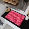 Rood - Roze - Schaakbord - Valentijn Inductie beschemer met haakjes klein -sfeer1