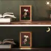Vrouw - Kersen - Slagroom Light Box met kabel (Tafellamp) klein -sfeer3