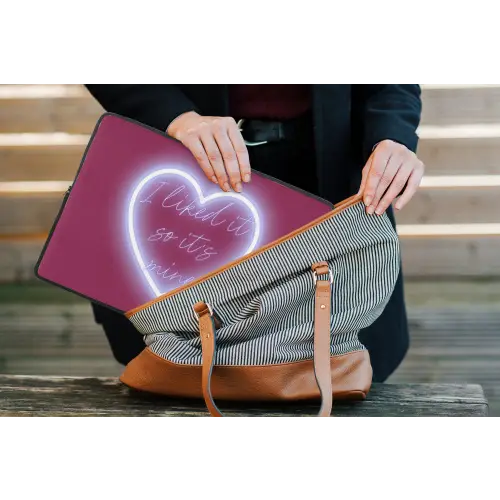 I liked it so it's mine - Neon hart - Roze laptophoes neopreen klein -tas