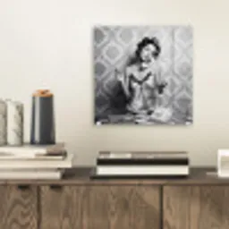 Chic - Vrouw - Zwart - Wit plexiglas 5mm klein -sfeer1