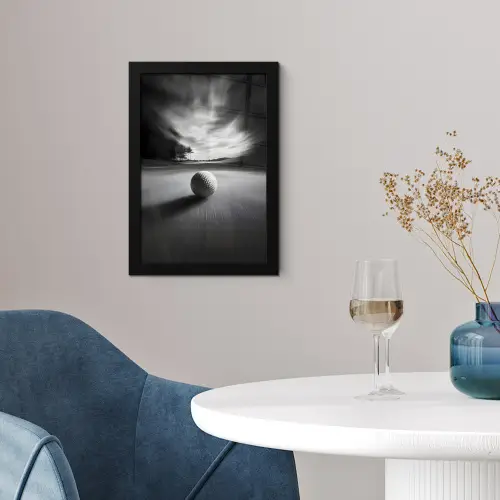 Golfbal - Wazig - Zwart fotolijst zwart zonder passe partout klein -sfeer4