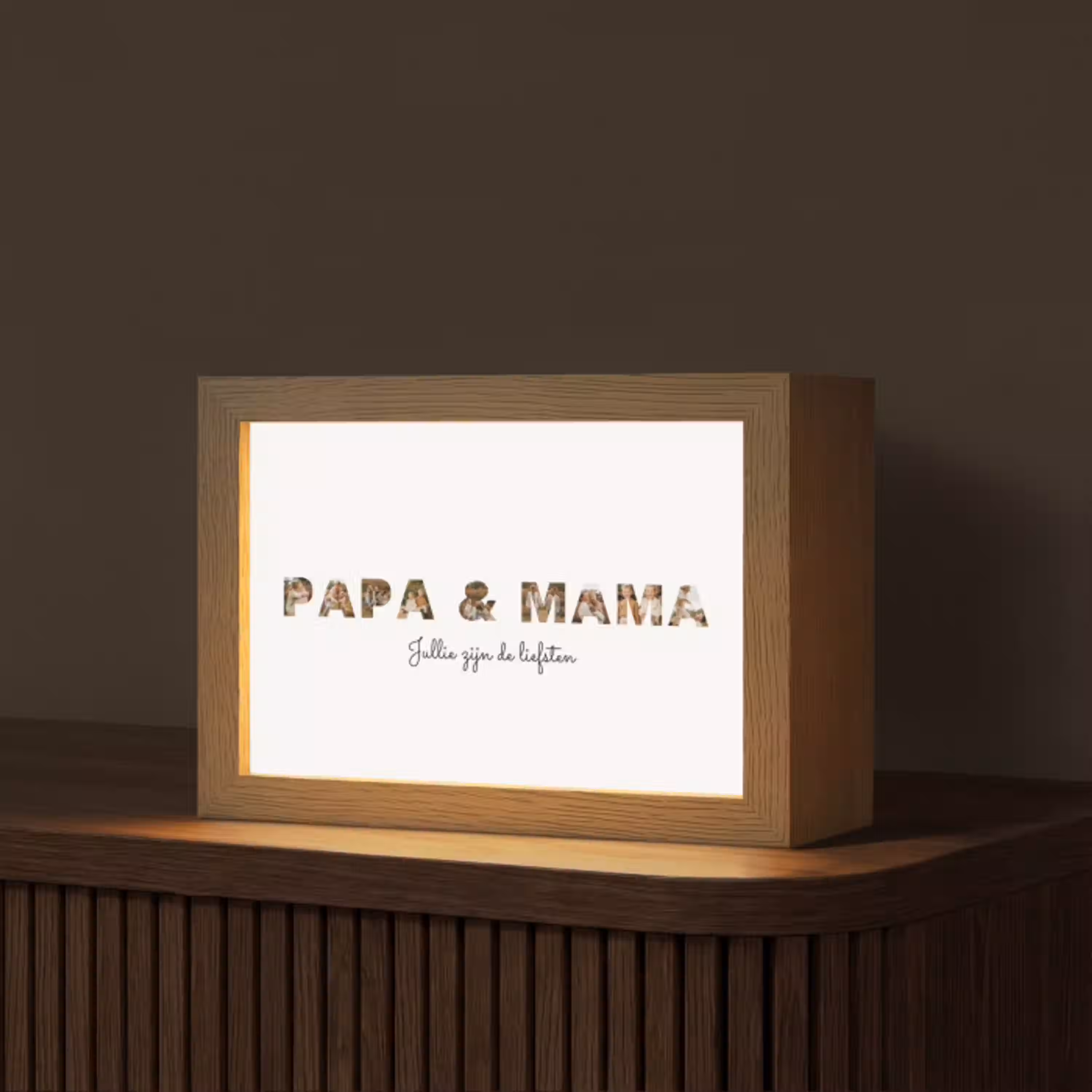 Papa & Mama - Lettercollage Light Box met kabel (Tafellamp) klein -z3d_website