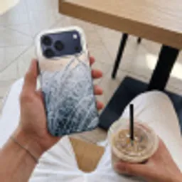 Rijp - Gras - Kristallen - Winter - Minimalistisch Toughcase MagSafe Apple iPhone 17 Pro Max klein -Sfeer1M