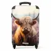 Schotse hooglander met roze bloemen NBS - Handbagage koffer - Kinderen Unisex middel -productfoto_recht