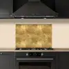 Industrieel - Textuur - Goud keuken achterwand spatscherm klein 900 -sfeer1