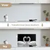Zwanen - Hart - Zwart - Wit keuken achterwand spatscherm klein -voor_na_NL