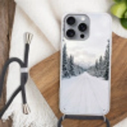 Weg - Sneeuw - Naaldbos - Winter - Avontuurlijk Hoesje iPhone 16 Pro Max met koord klein -sfeer4