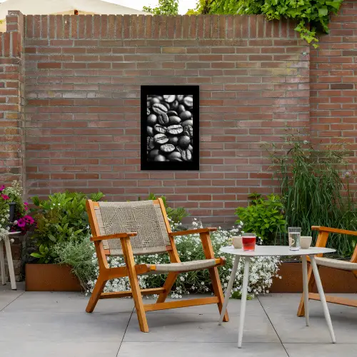 Koffiebonen - Zwart - Vintage Tuinposter op houten frame 2 cm dik klein -sfeer3