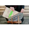 YOLO - Groen - Neon - Slangenprnt laptophoes neopreen klein -tas