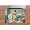 Retro - Blauw - Vrouw laptophoes neopreen klein -tafel