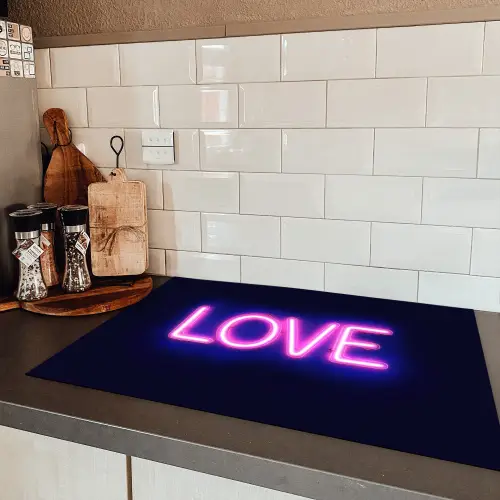 Neon - Love - Valentijn Inductie beschermer vinyl 3mm klein -sfeer3